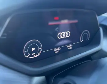 Audi E-Tron 