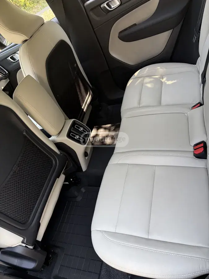 Volvo XC40 XC 40, миниатюра 8