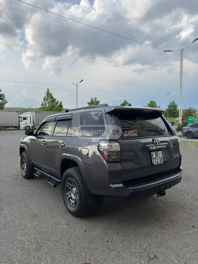 Toyota 4-Runner 4 Runner, миниатюра 2
