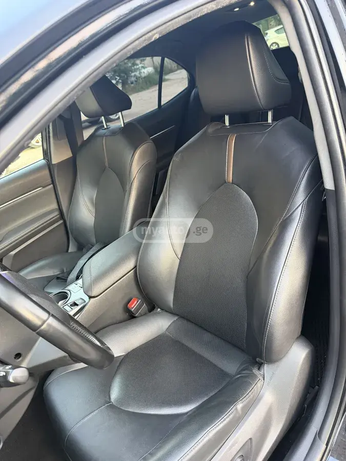 Toyota Camry, миниатюра 3