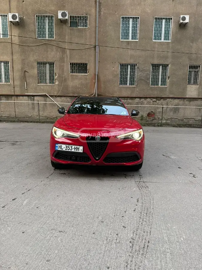 Alfa Romeo Stelvio, миниатюра 5