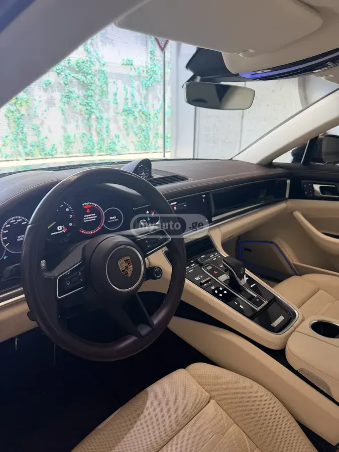 Porsche Panamera, миниатюра 8