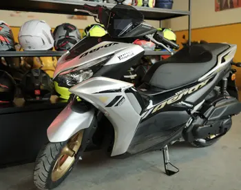 Yamaha Aerox 