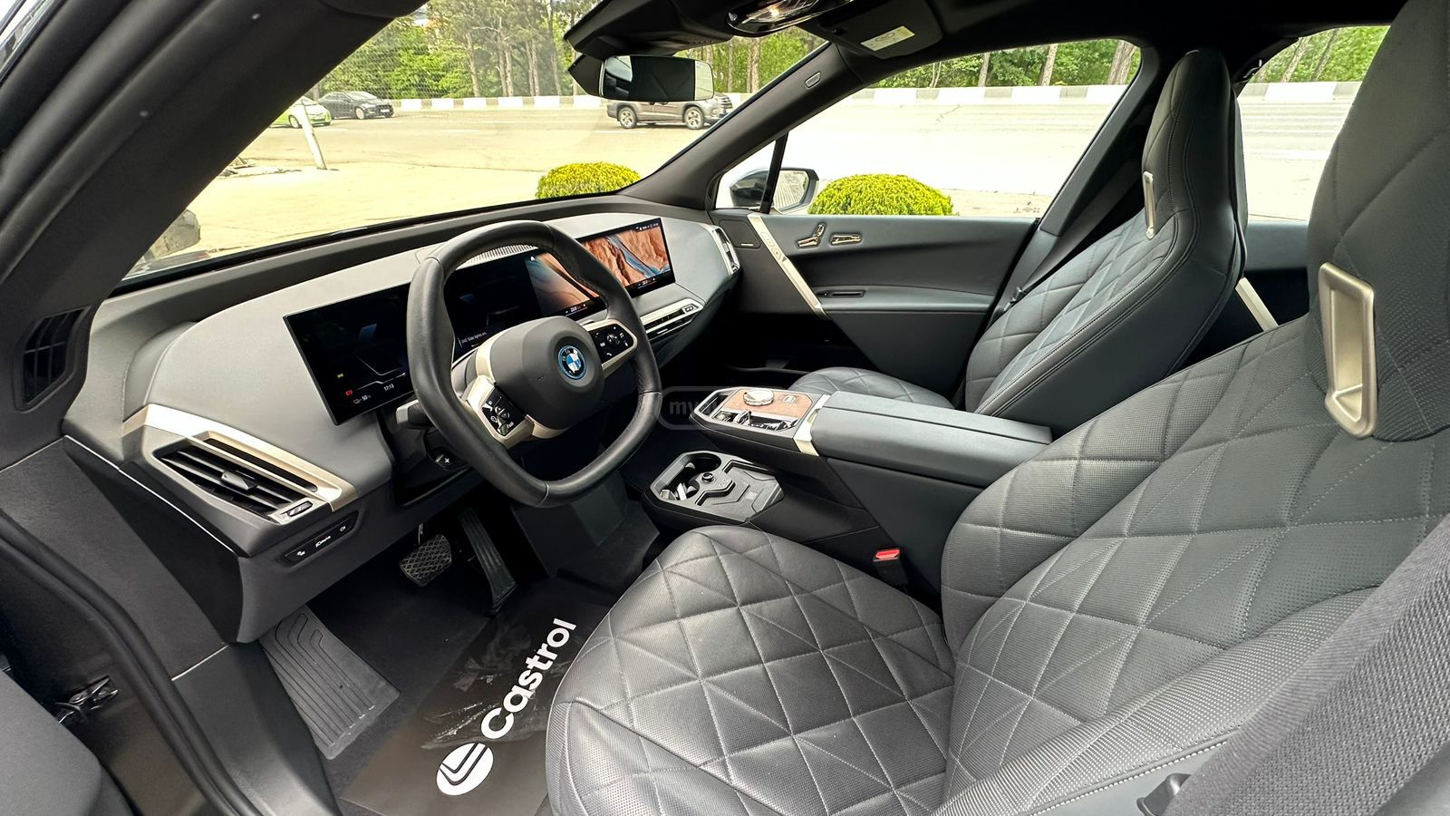 BMW IX