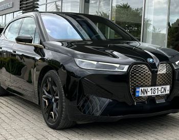 BMW IX xDrive40