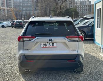 Toyota RAV 4 Hybrid Xle