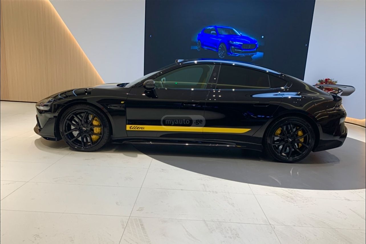 Xiaomi SU7 