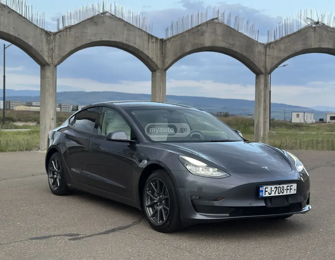 Tesla Model 3, миниатюра 4