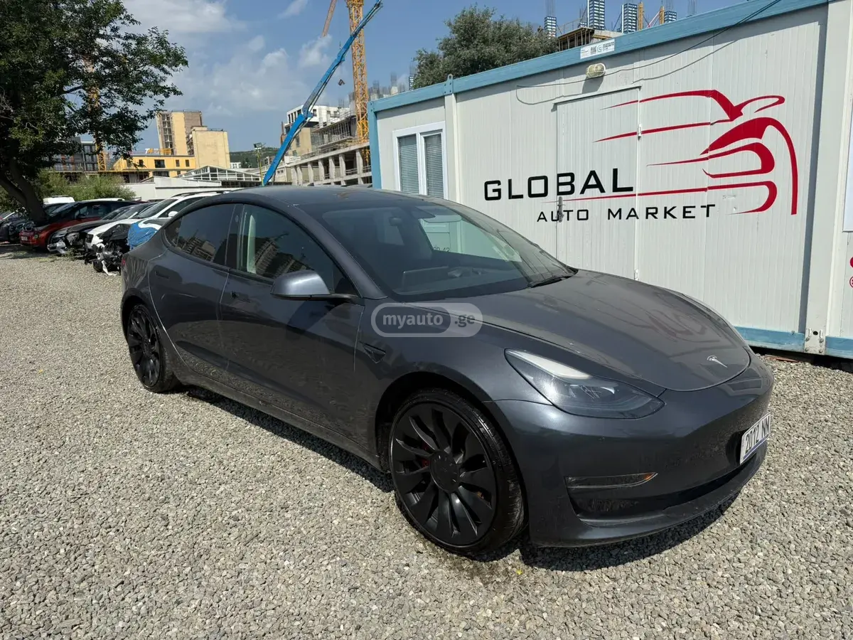 Tesla Model 3