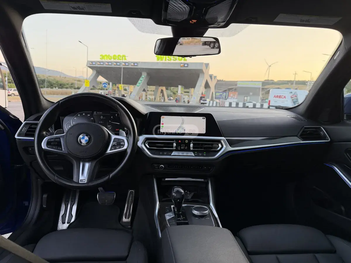 BMW 3 Series 330, миниатюра 10