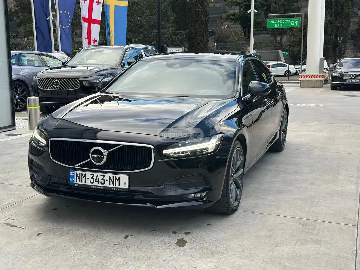 Volvo S 90