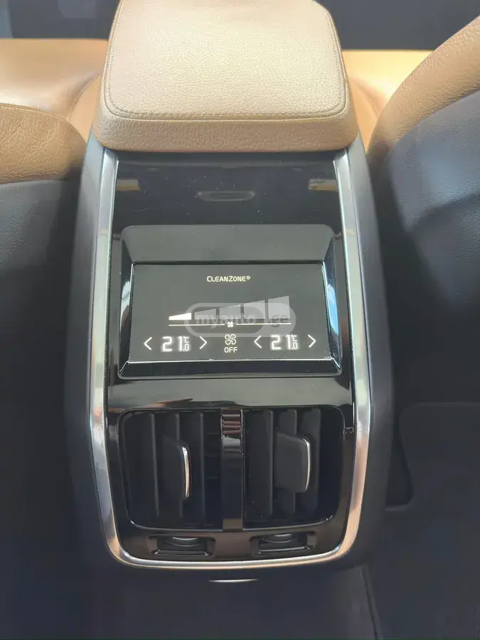 Volvo S 90