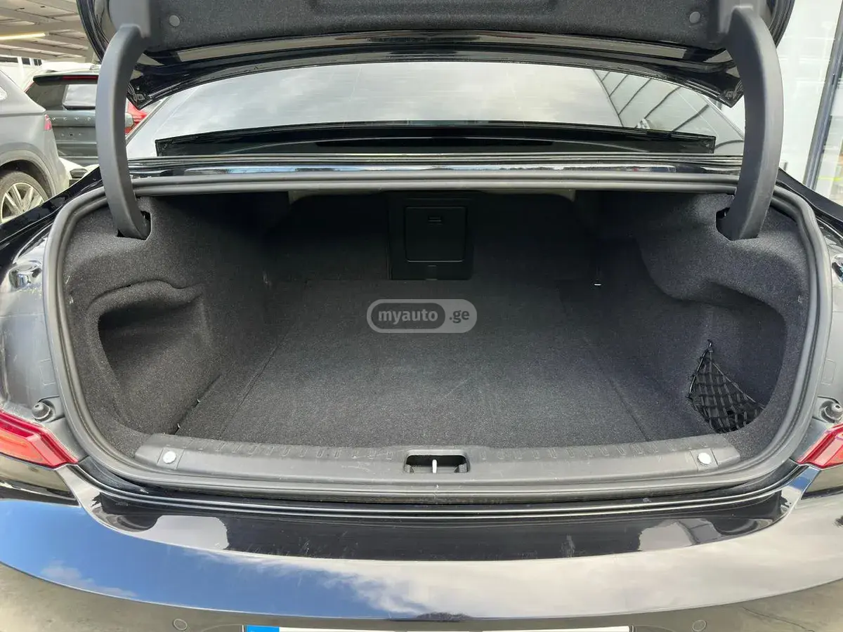 Volvo S 90