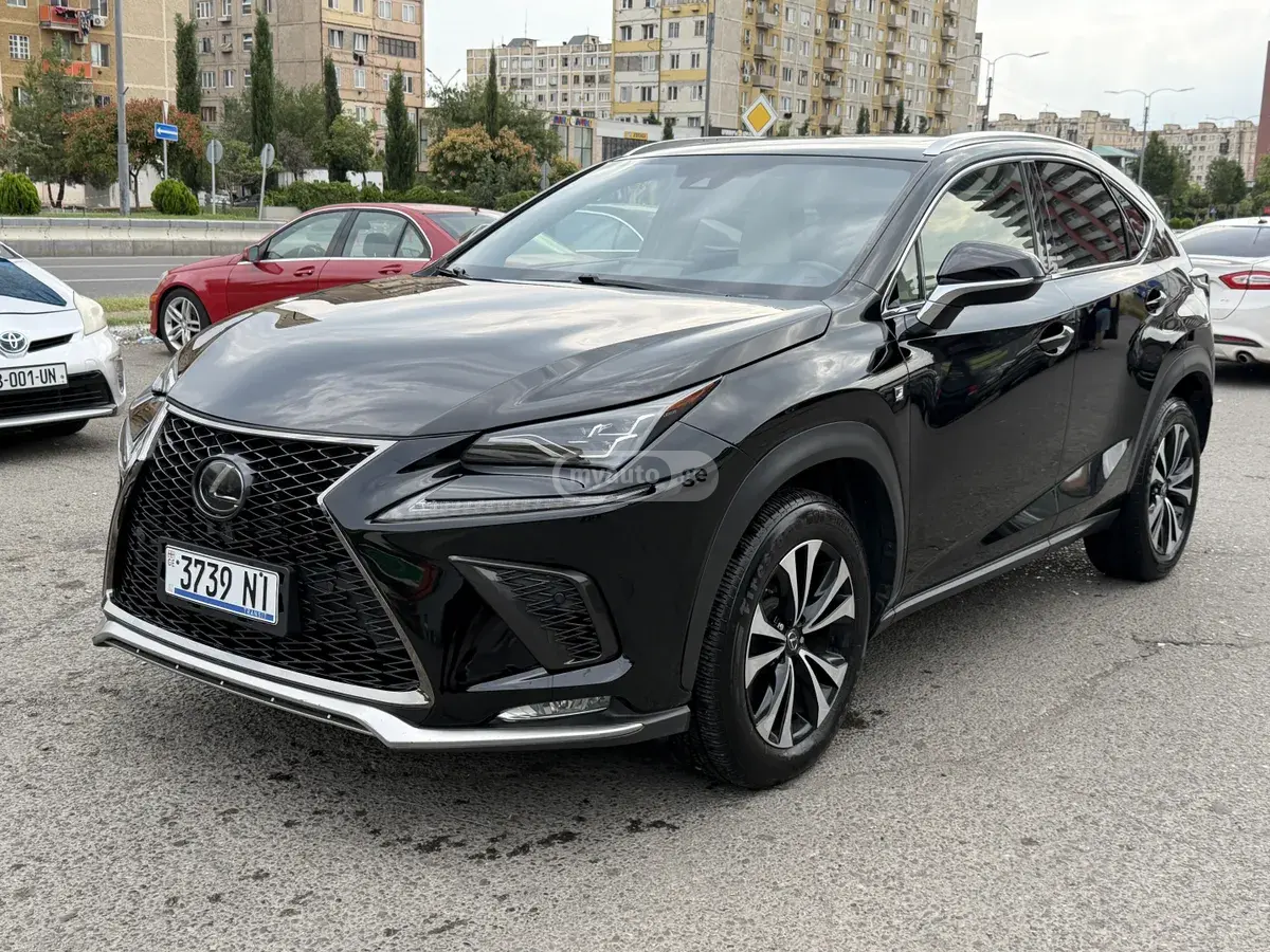 Lexus NX 300