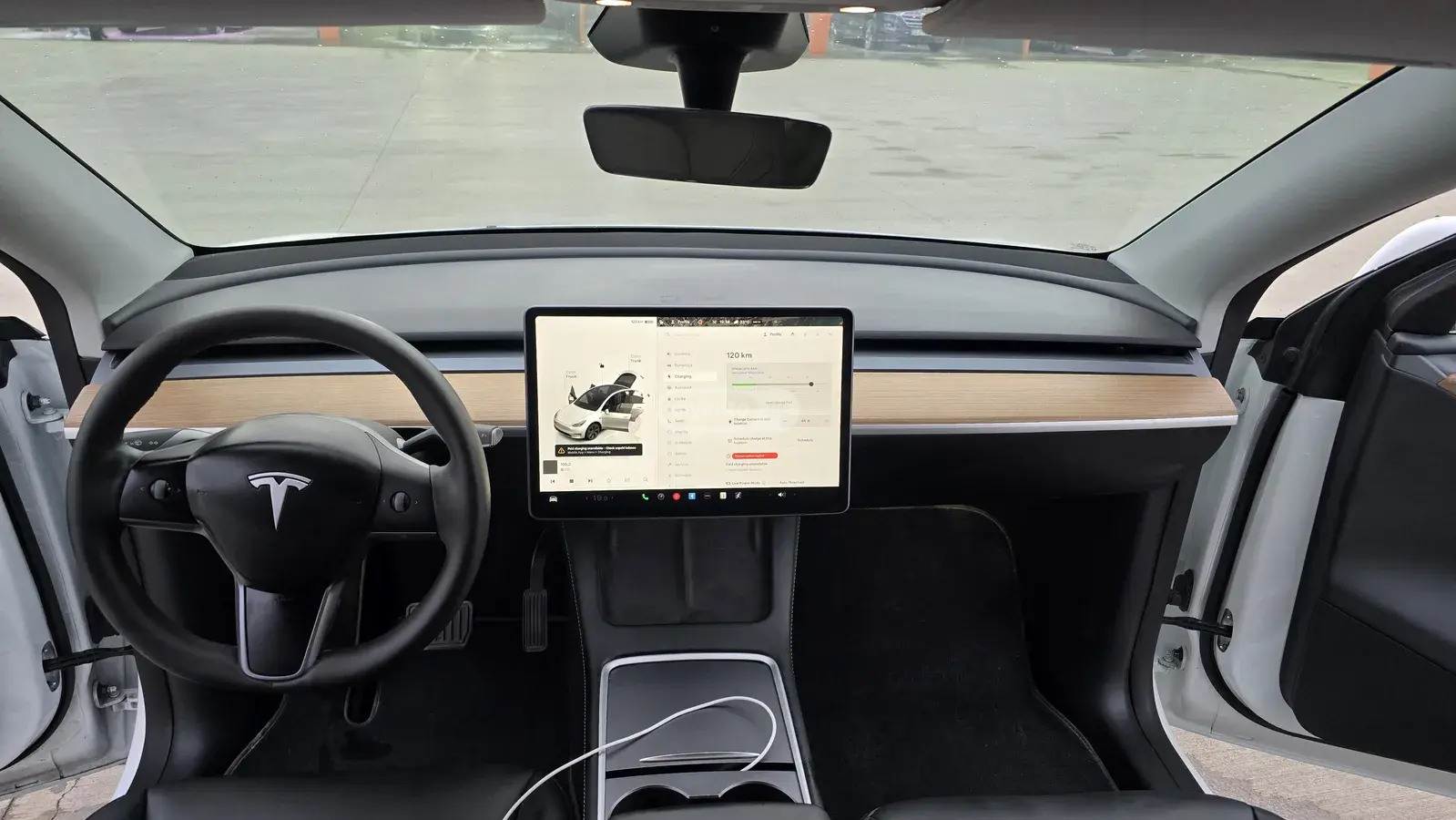 Tesla Model Y, миниатюра 11