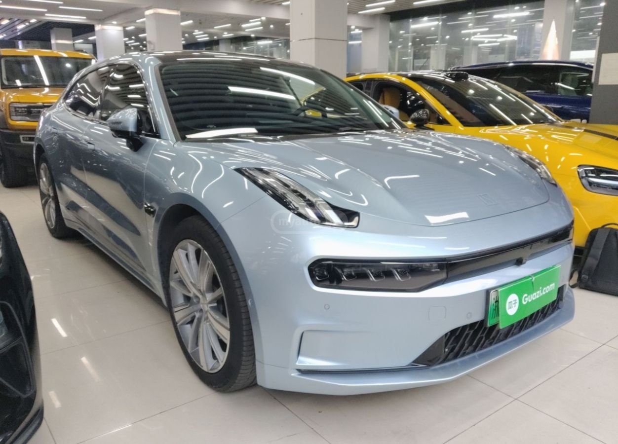 Zeekr 001