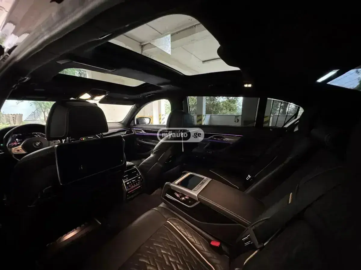 BMW 750, миниатюра 7