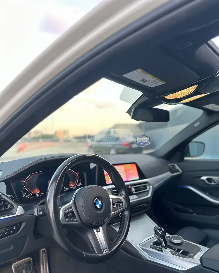 BMW 3 Series 330, миниатюра 11