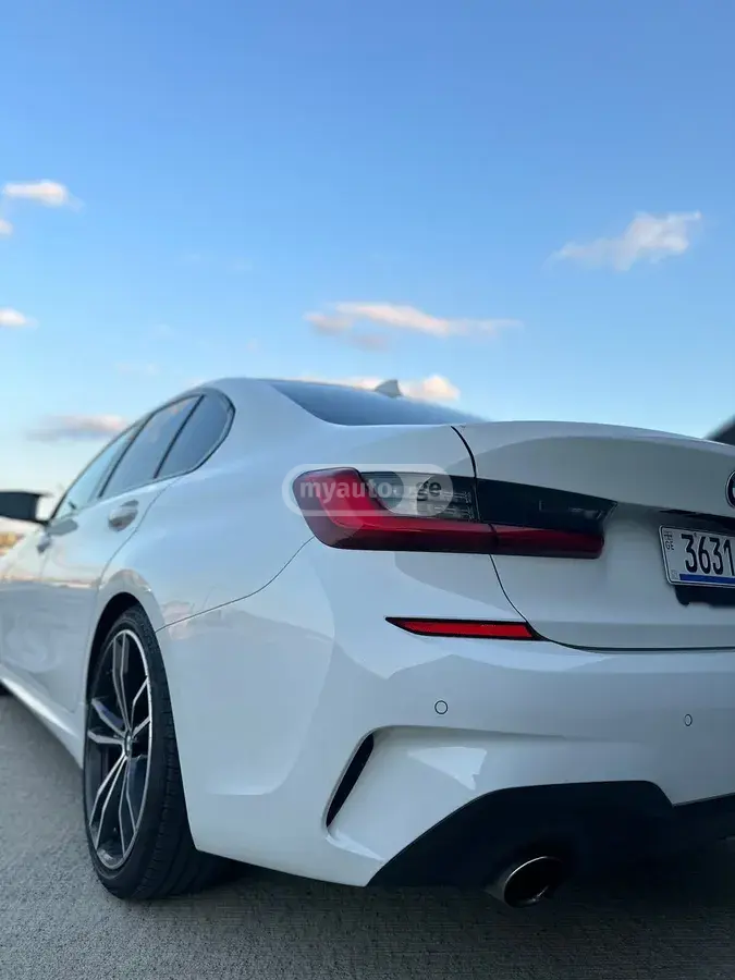 BMW 3 Series 330, миниатюра 6