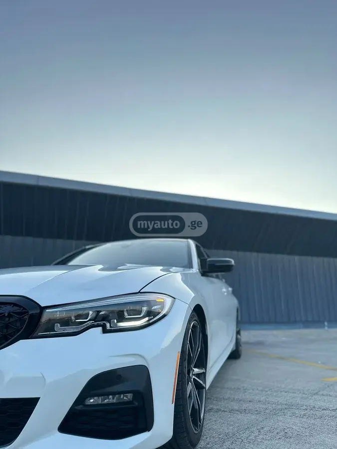 BMW 3 Series 330, миниатюра 7