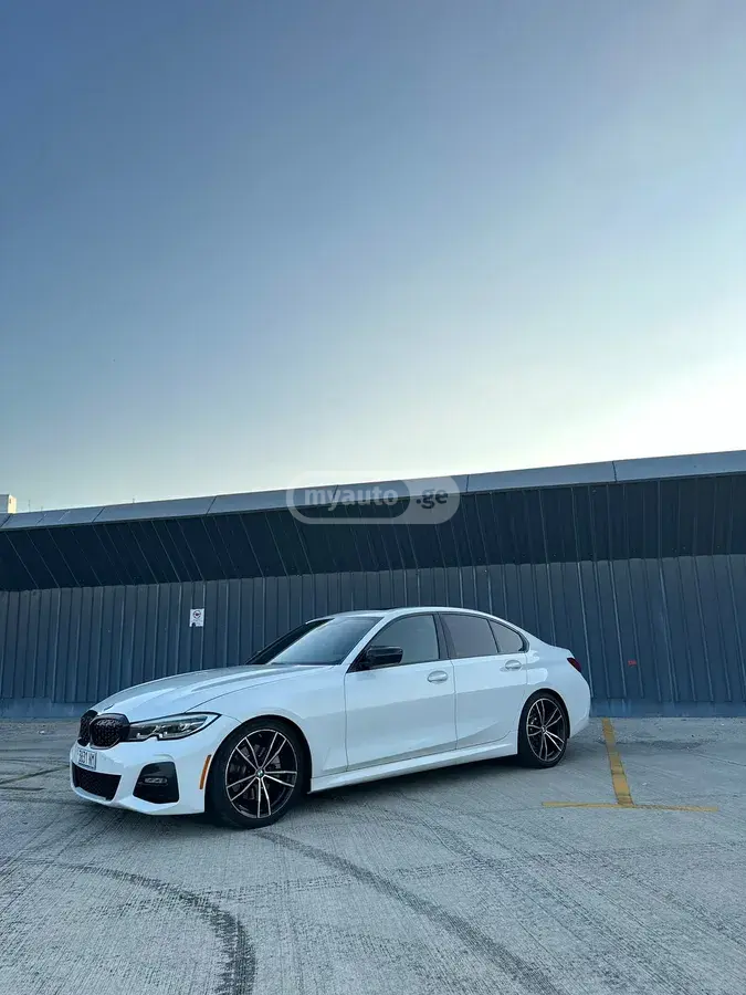 BMW 3 Series 330, миниатюра 9