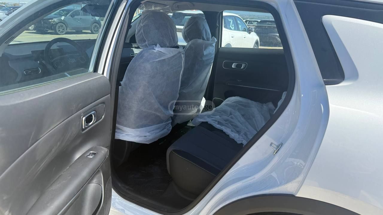 Changan Nevo Q05 