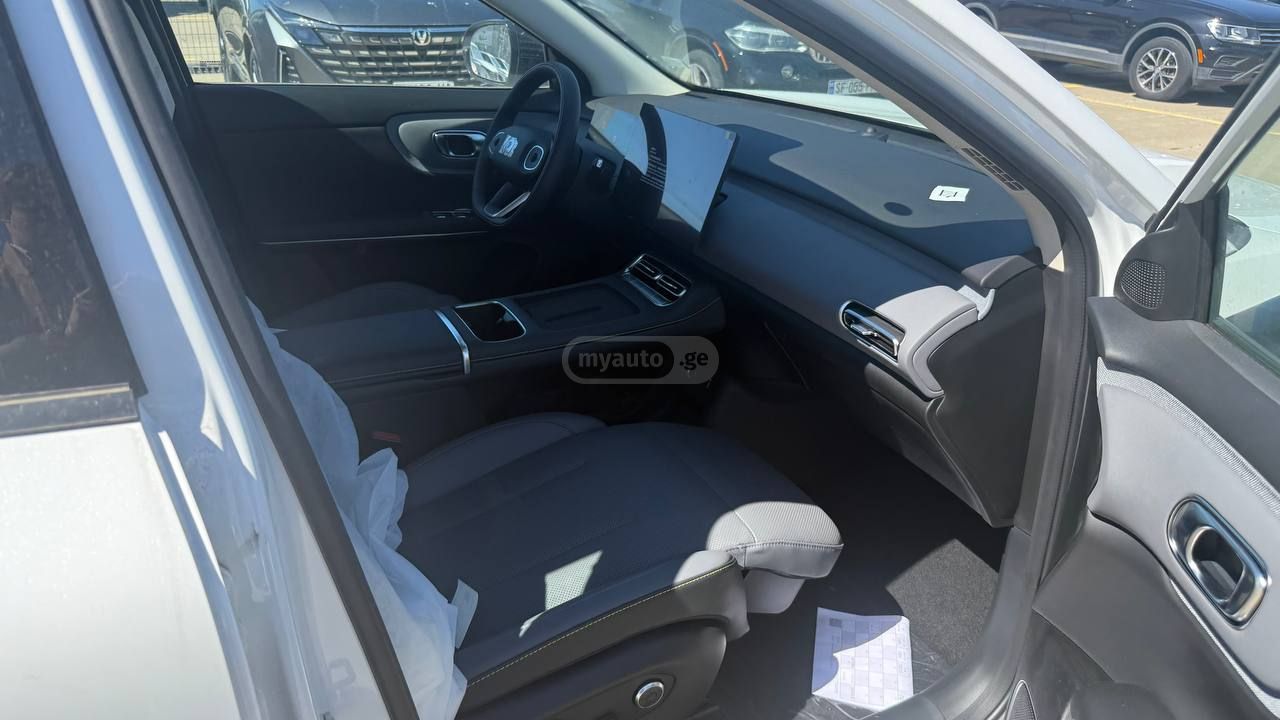 Changan Nevo Q05
