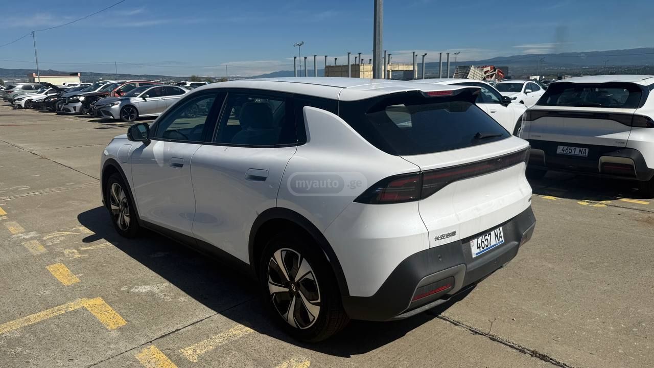 Changan Nevo Q05