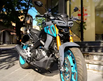  MT15 