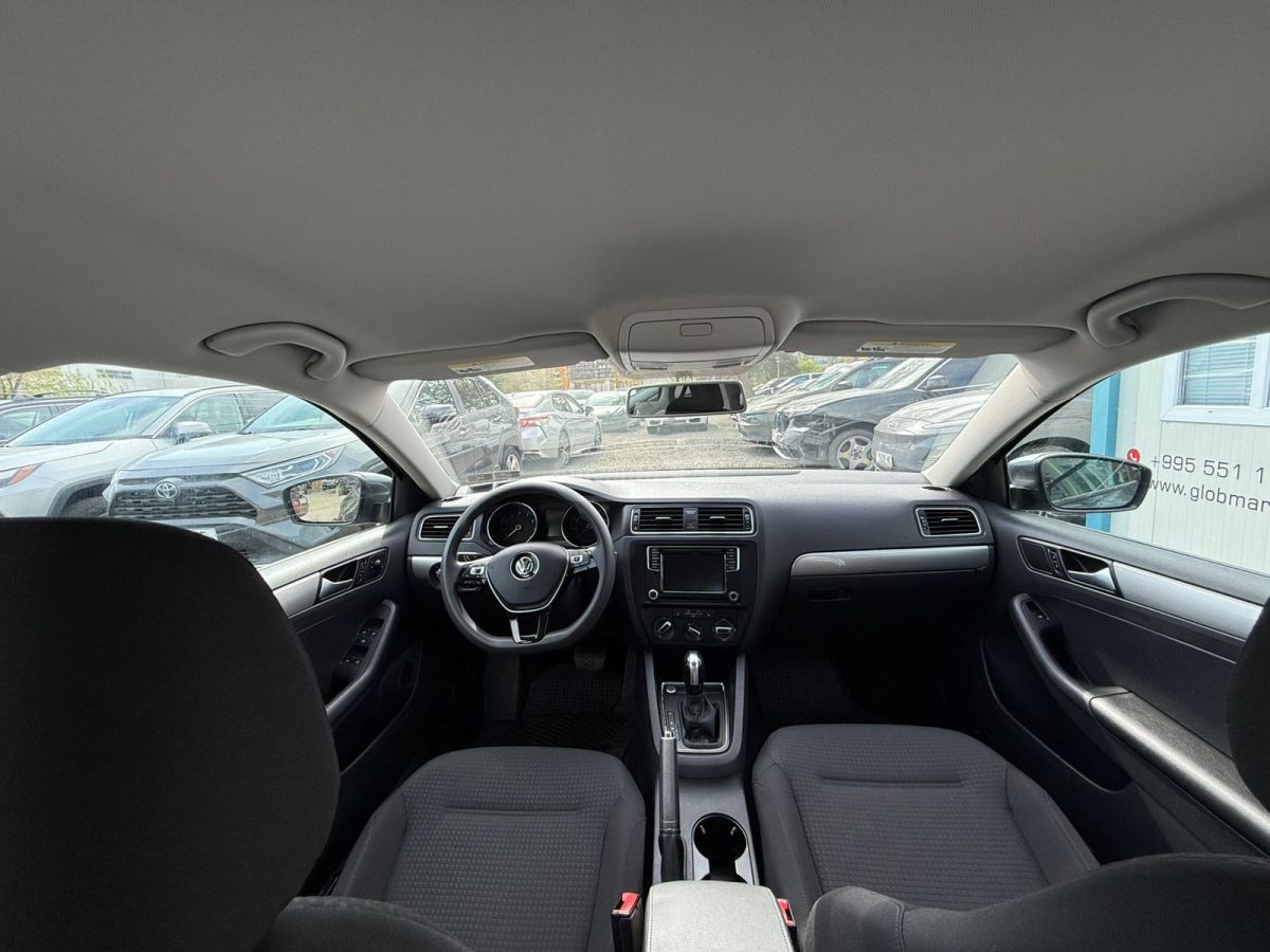 Volkswagen Jetta 