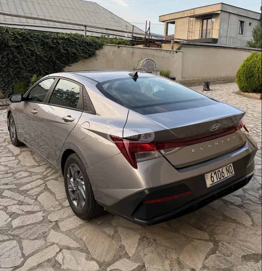 Hyundai Elantra, миниатюра 3