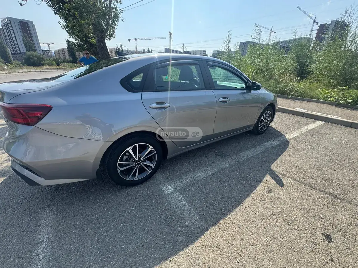 Kia Forte, миниатюра 3