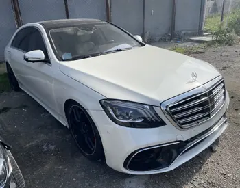 Mercedes-Benz S 550