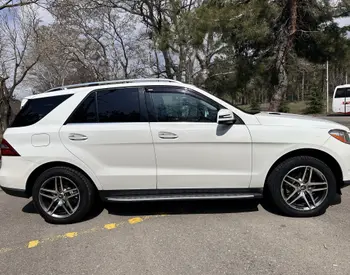 Mercedes-Benz ML 350