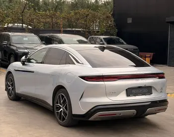 BYD Han L 