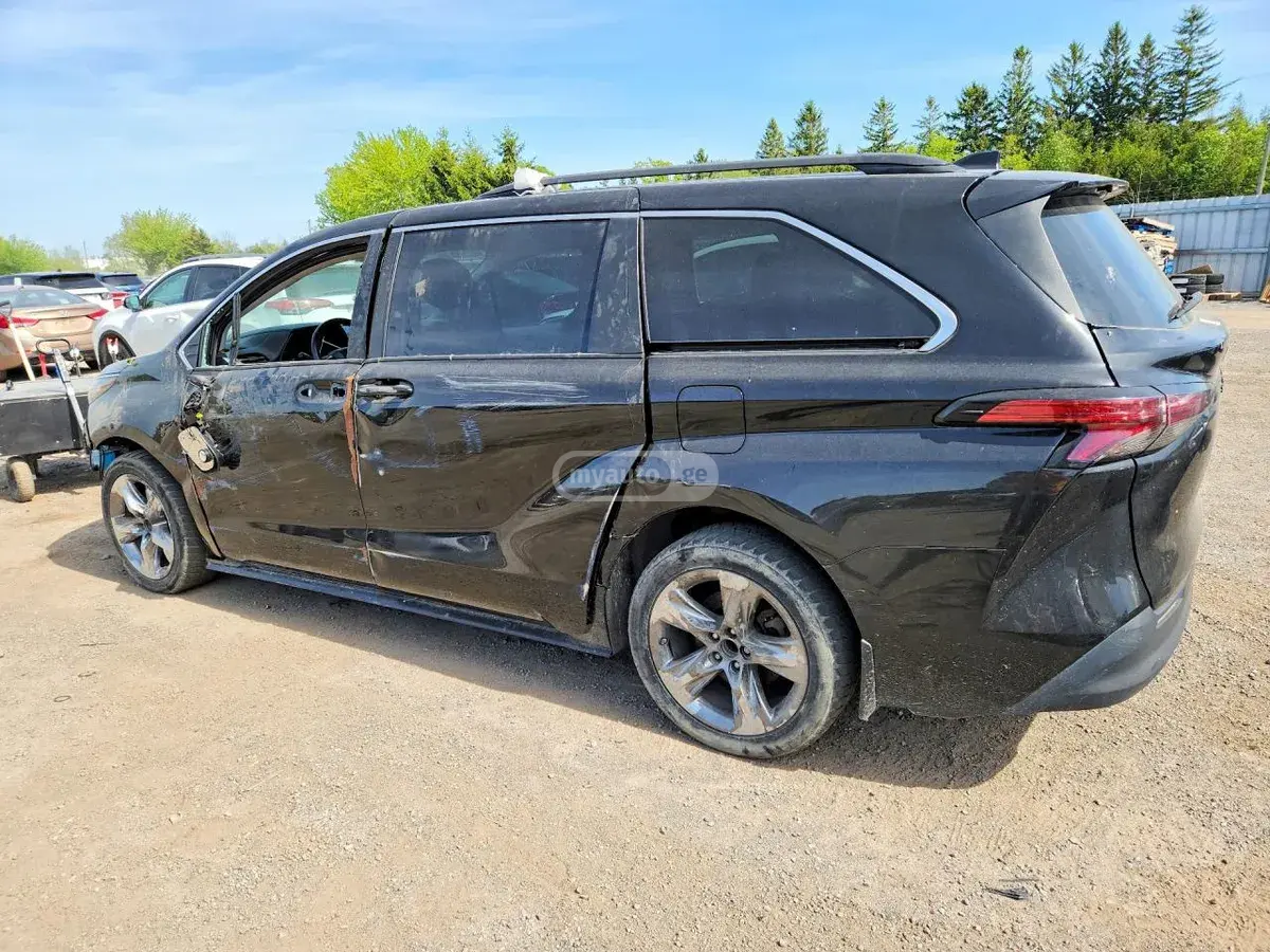 Toyota Sienna, миниатюра 3