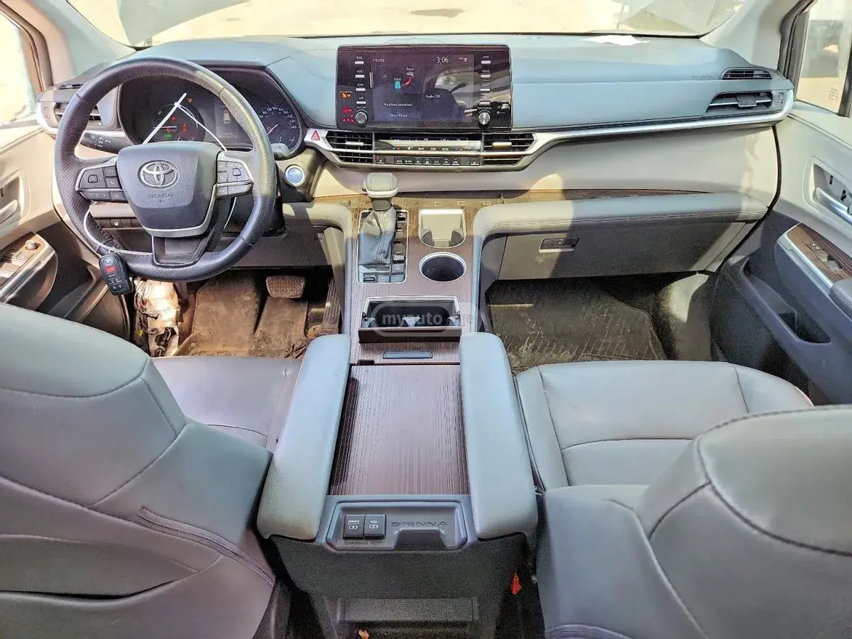 Toyota Sienna, миниатюра 9