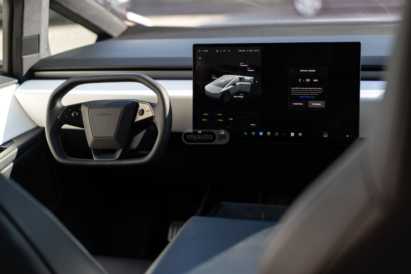 Tesla Cybertruck  