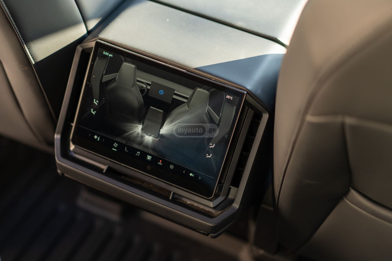 Tesla Cybertruck