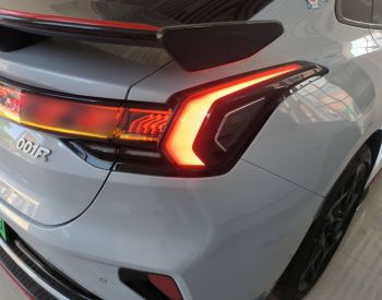 Zeekr 001 001 FR EDITION 550KM