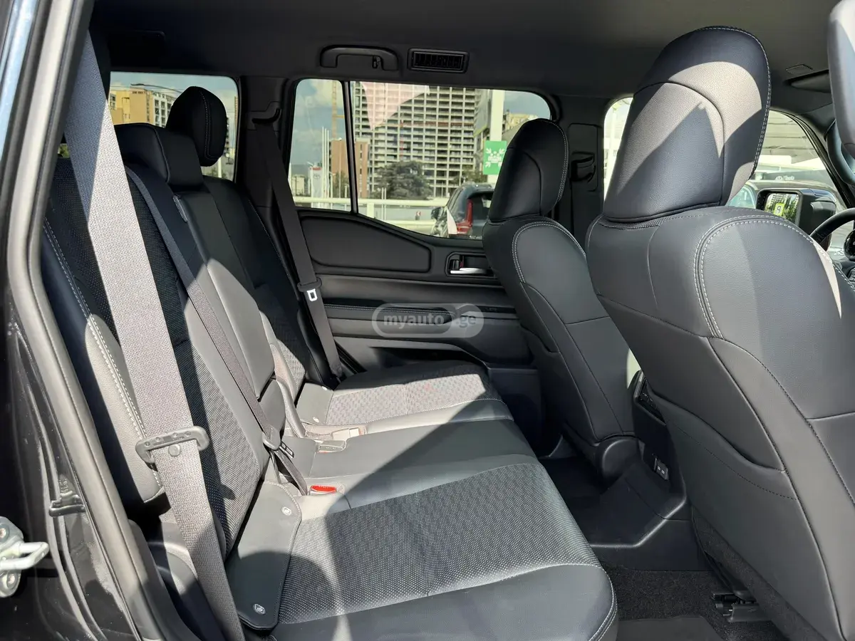 Toyota Land Cruiser Prado, миниатюра 10