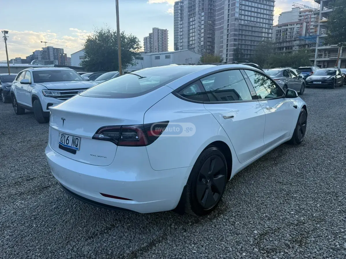 Tesla Model 3 