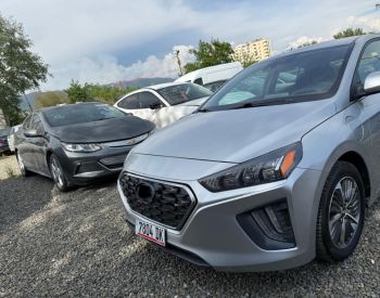 Hyundai Ioniq 