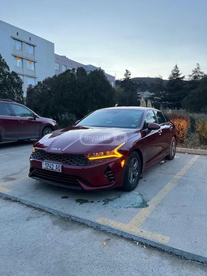 Kia K5