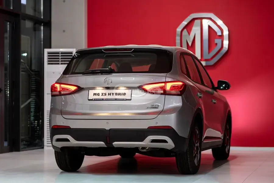 MG ZS 