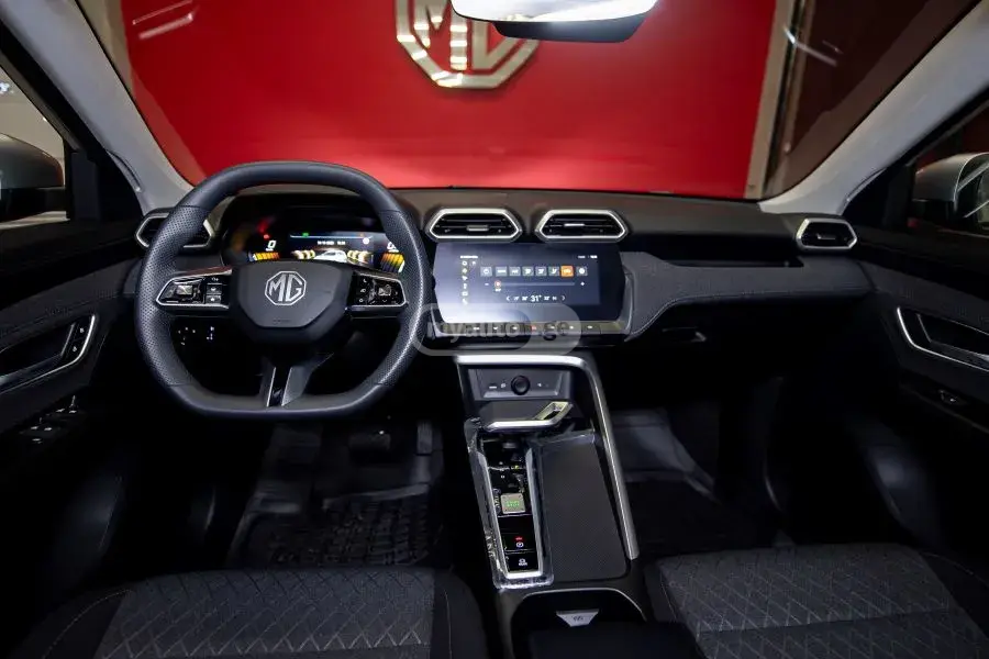 MG ZS 