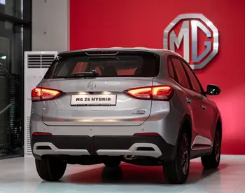 MG ZS 