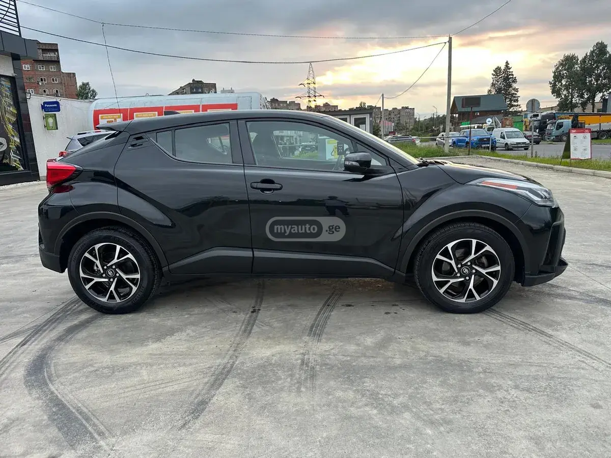 Toyota C-HR, миниатюра 2