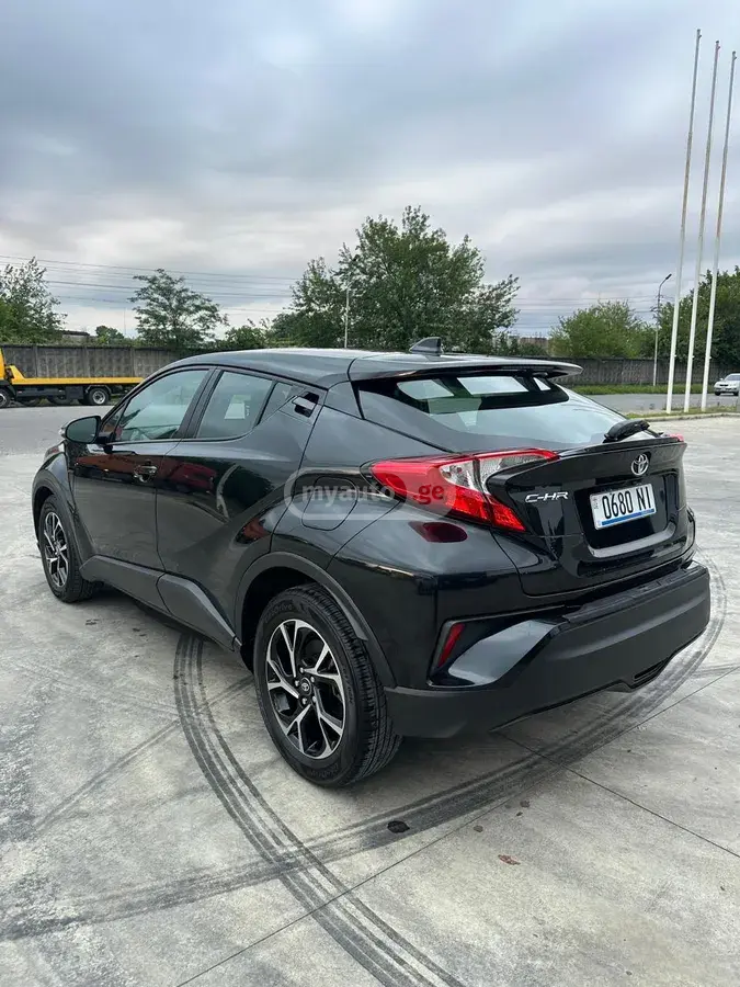 Toyota C-HR, миниатюра 3