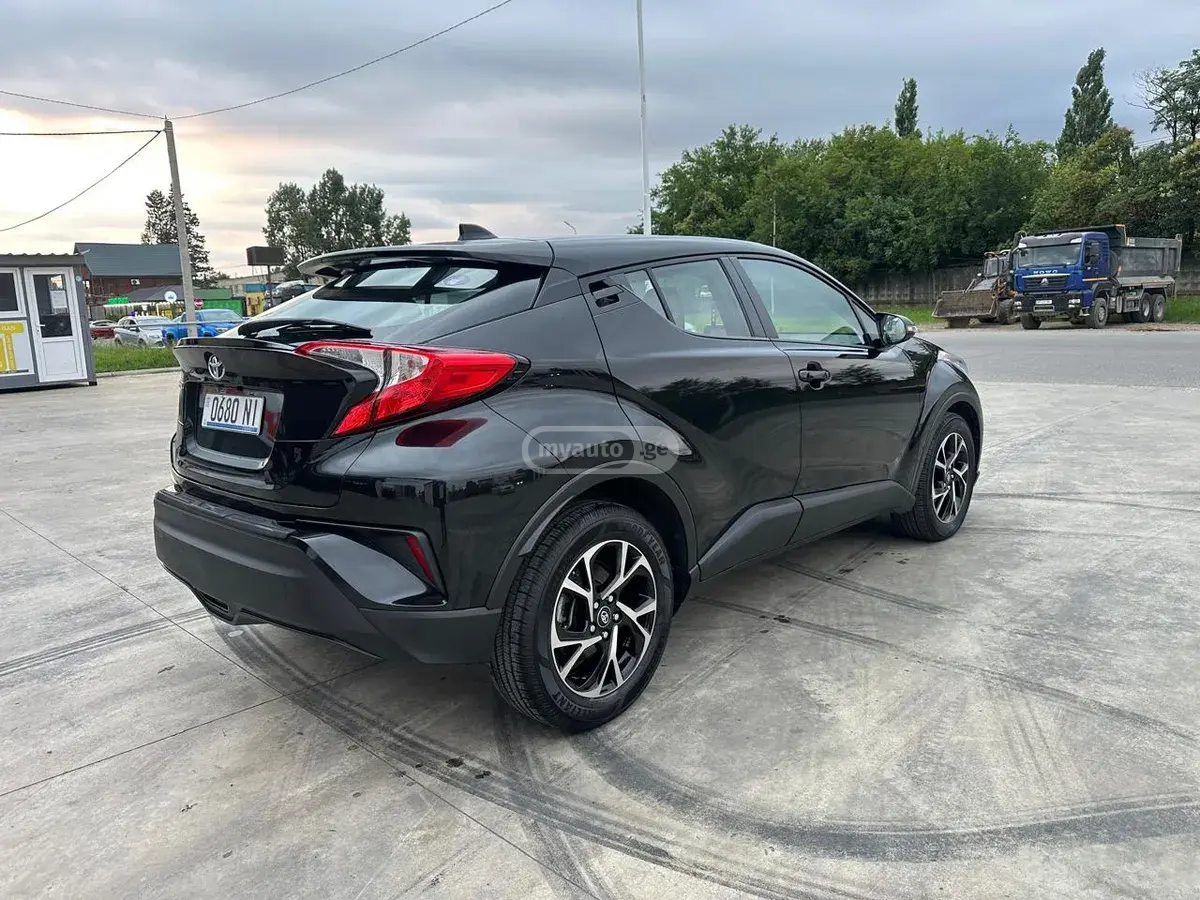 Toyota C-HR, миниатюра 7
